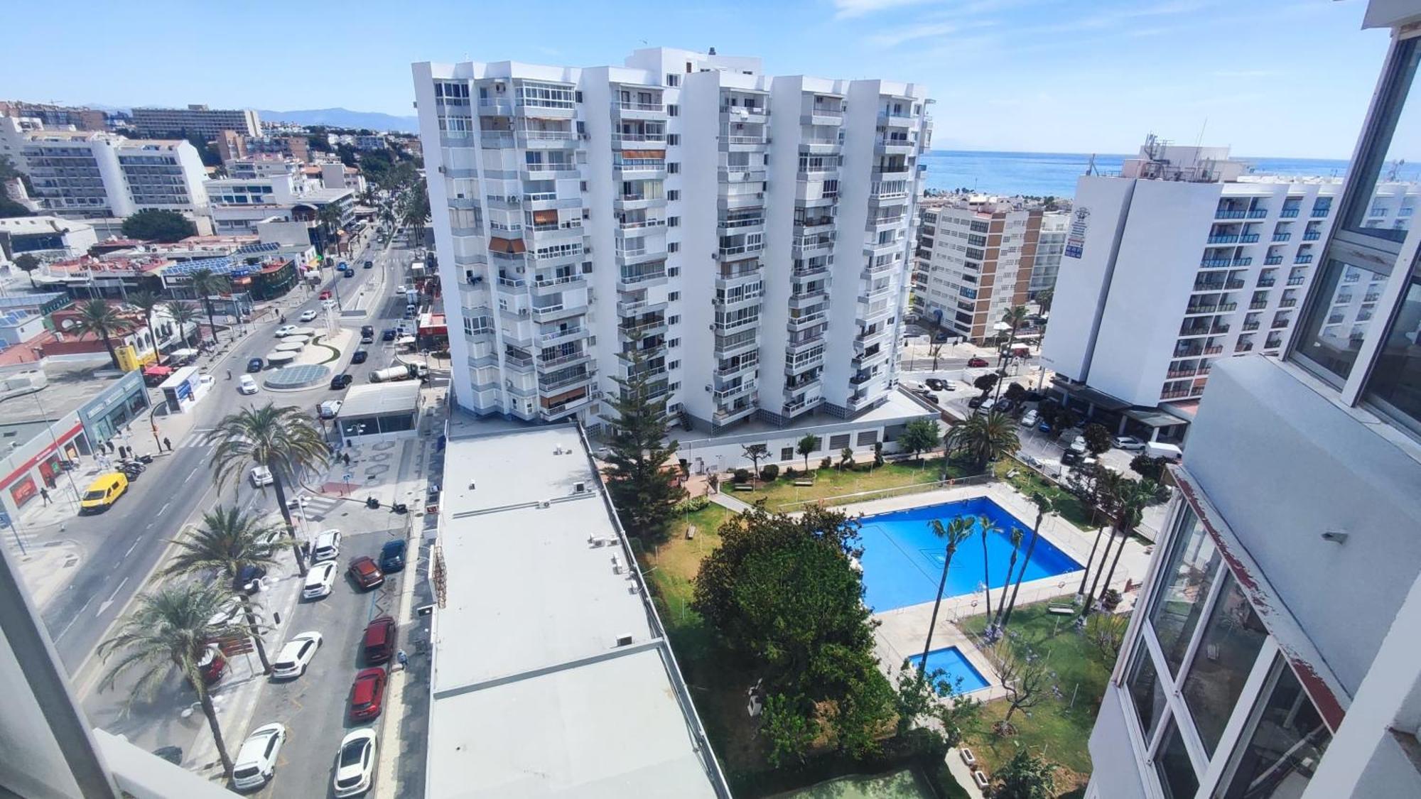 Wonderful Studio Apartment On The Beachfront Benalmádena Exterior foto